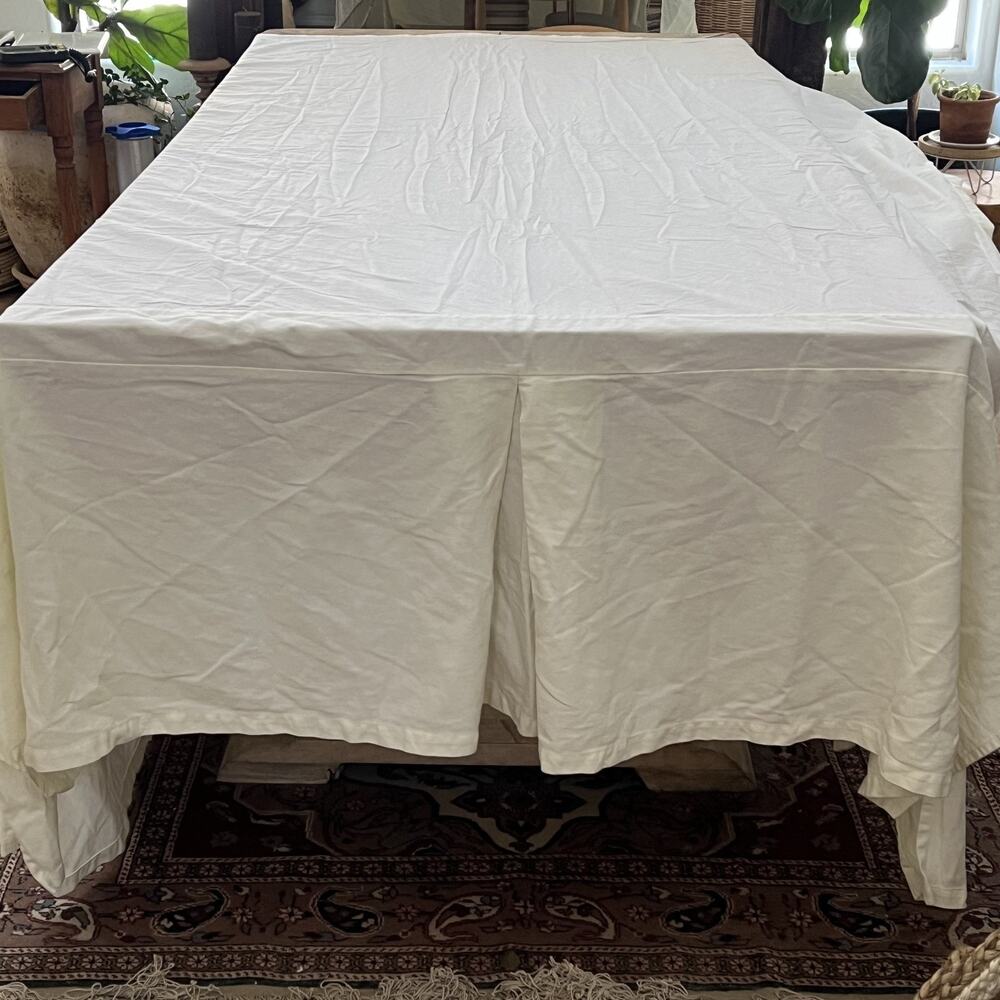 Pottery Barn Cal King Bed Skirt 84 in x 72 in Ivory Pleated